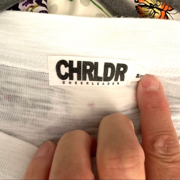 CHRLDR Wino Long Sleeve White High Los Tee Shirt - Picture 7 of 8